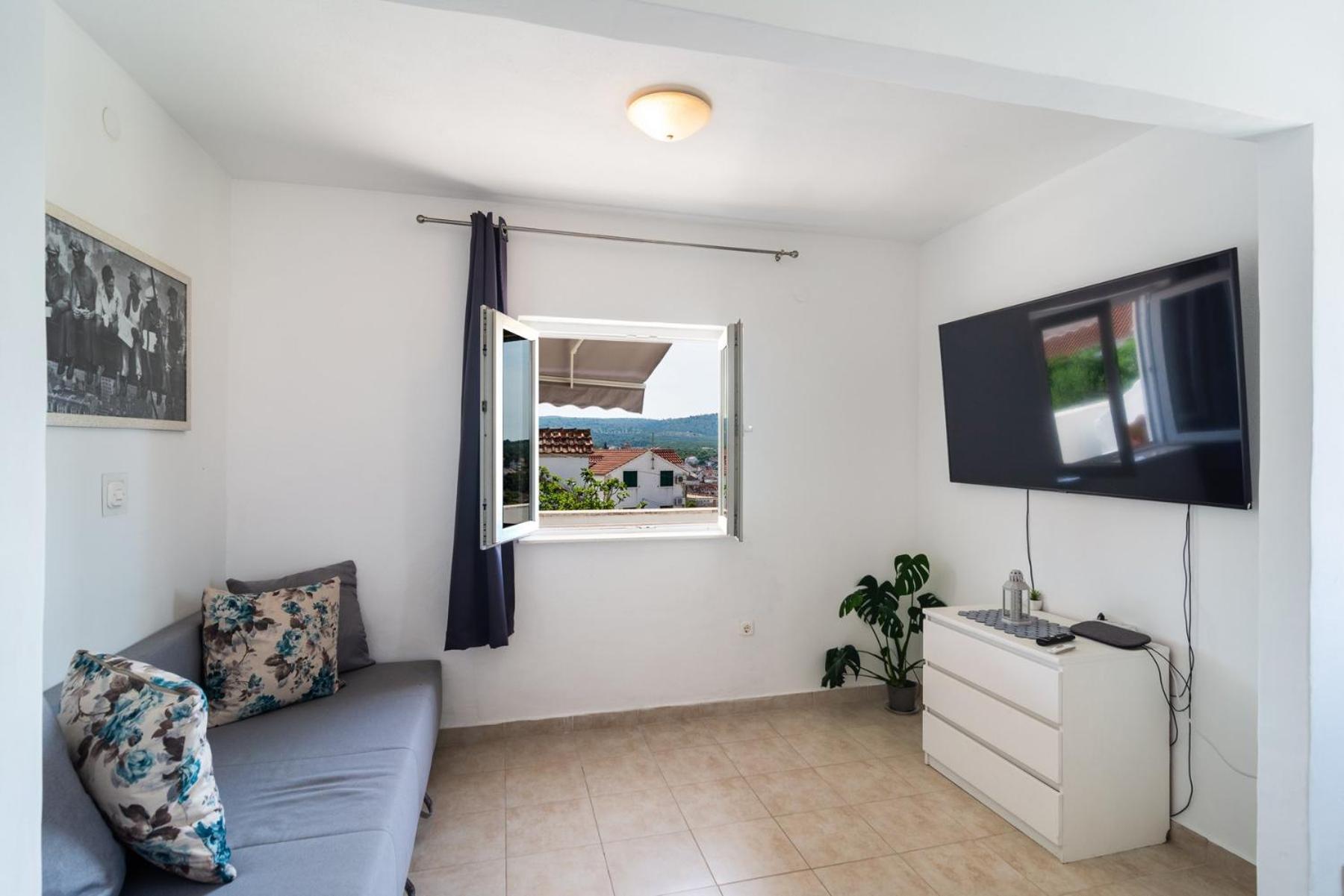 Sea-Views Brazza Apartments With Private Pool 米欧纳 外观 照片
