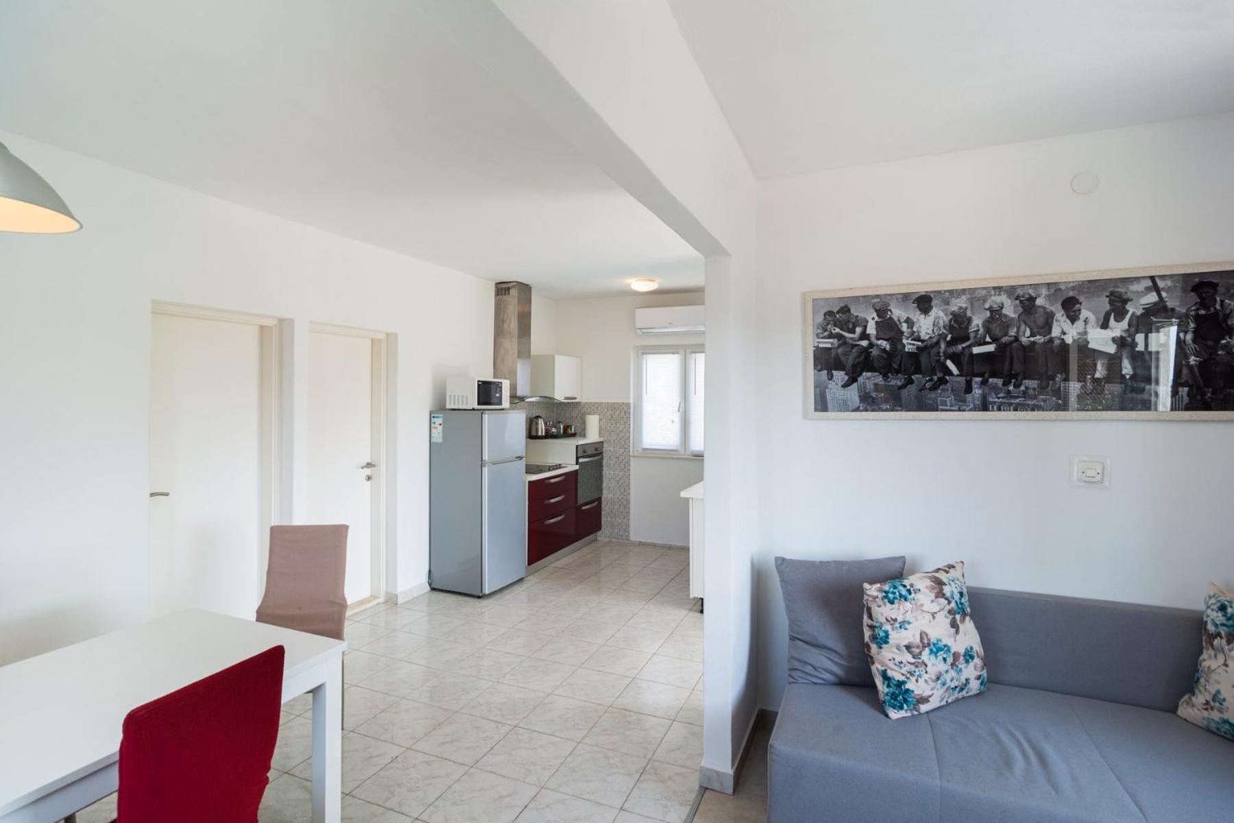 Sea-Views Brazza Apartments With Private Pool 米欧纳 外观 照片