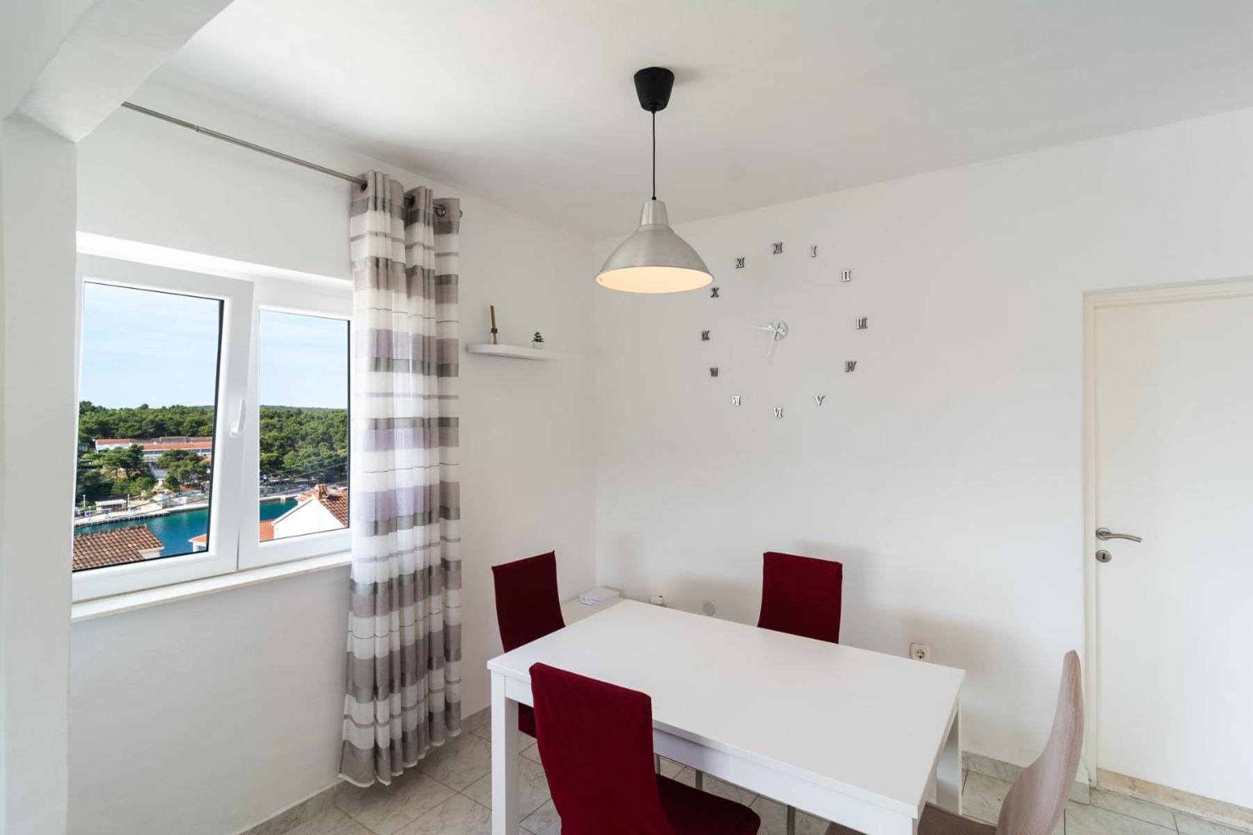 Sea-Views Brazza Apartments With Private Pool 米欧纳 外观 照片